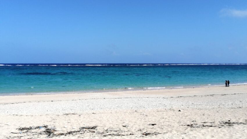 gesashi-uppama-beach-ai