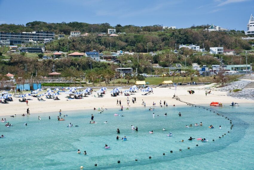 20kouri-beach