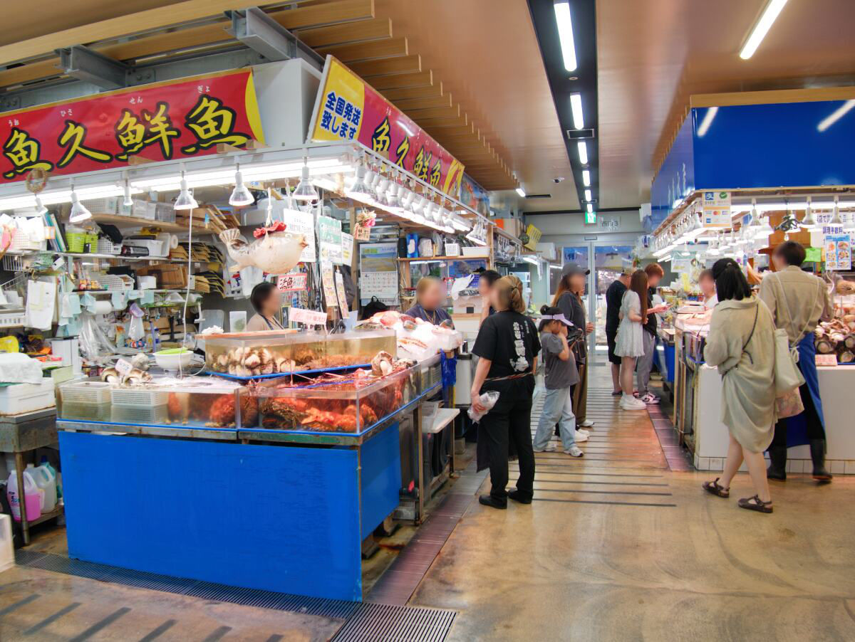 50makishi-public-market