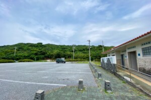 01parking_toilet