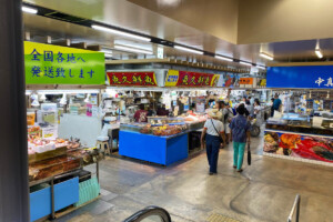 50makishi-public-market