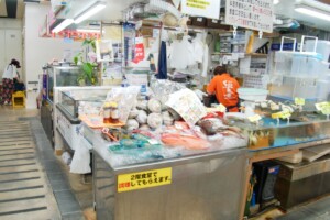 50makishi-public-market